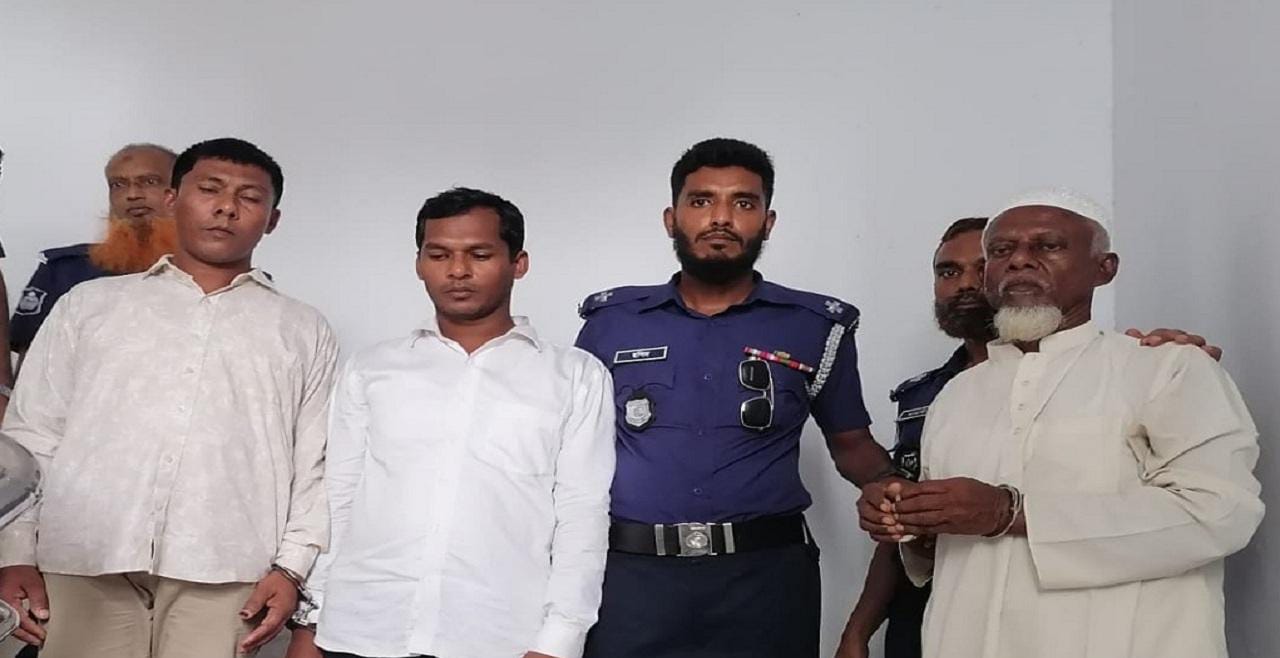 ব‌টিয়াঘাটায় রেজাউল শেখ হত্যা মামলায় তিনজনের মৃত্যুদণ্ড