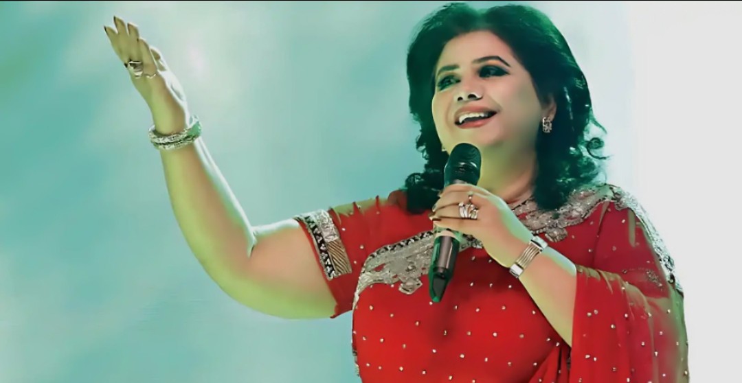 দর্শকের ভালোবাসায় আপ্লুত রুনা লায়লা, আরও বড় কনসার্টের আশ্বাস কিংবদন্তি শিল্পীর
