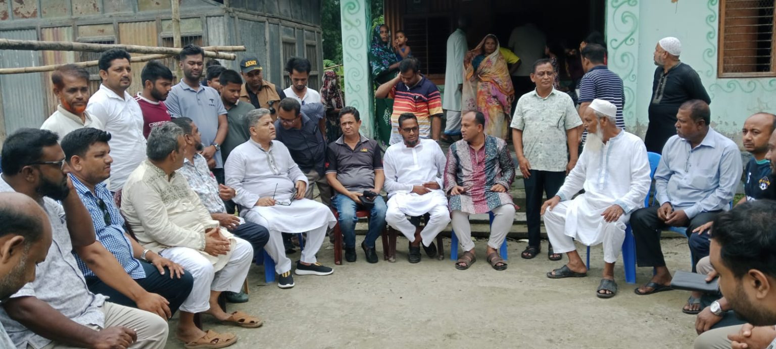 সদরপুরে কিশোরী ধর্ষনের ঘটনায় ভুক্তভোগীর পরিবারের পাশে সংসদ সদস্য শহিদুল ইসলাম খান বাবুল
