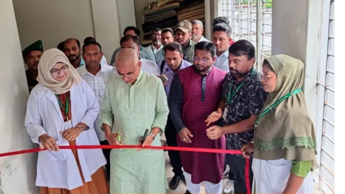 কালিয়াকৈরে ফ্রি চোখের ছানি পরীক্ষা কার্যক্রম উদ্বোধন