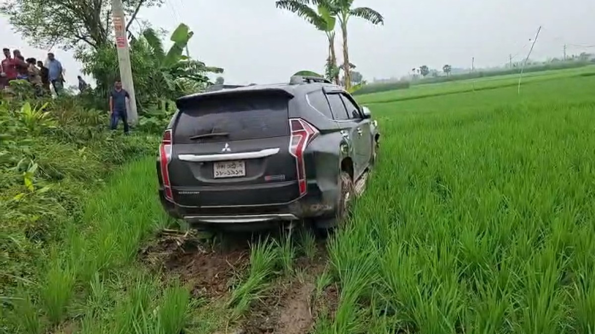 প্রতিমন্ত্রীর গাড়ির ধাক্কায় আহত সেই নারীর মৃত্যু