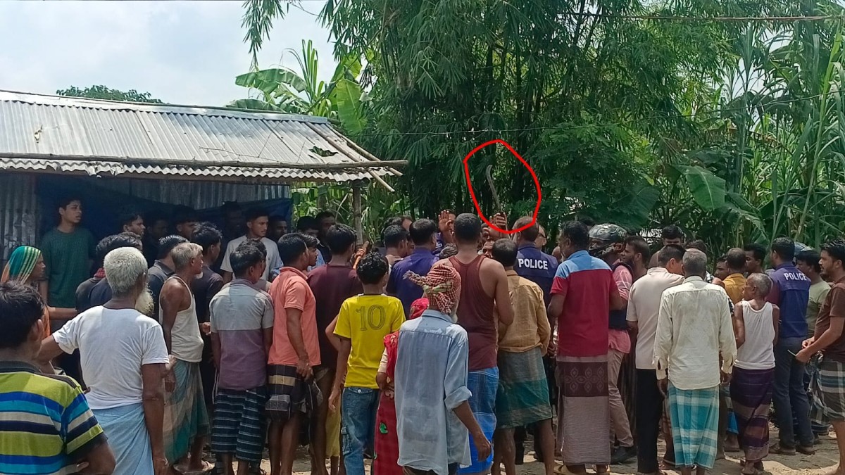 মোবাইল চুরির জেরে দোয়ারাবাজারে দুই পক্ষের সংঘর্ষ, আহত ৪৫