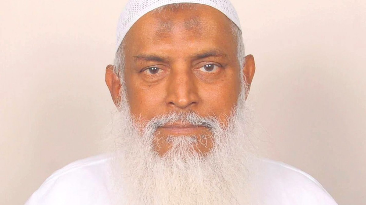 রিয়াদ বিমানবন্দরে হামলার তীব্র নিন্দা ও ক্ষোভ প্রকাশ, আহত বাংলাদেশিদের পাশে ধর্মমন্ত্রী কায়কোবাদ