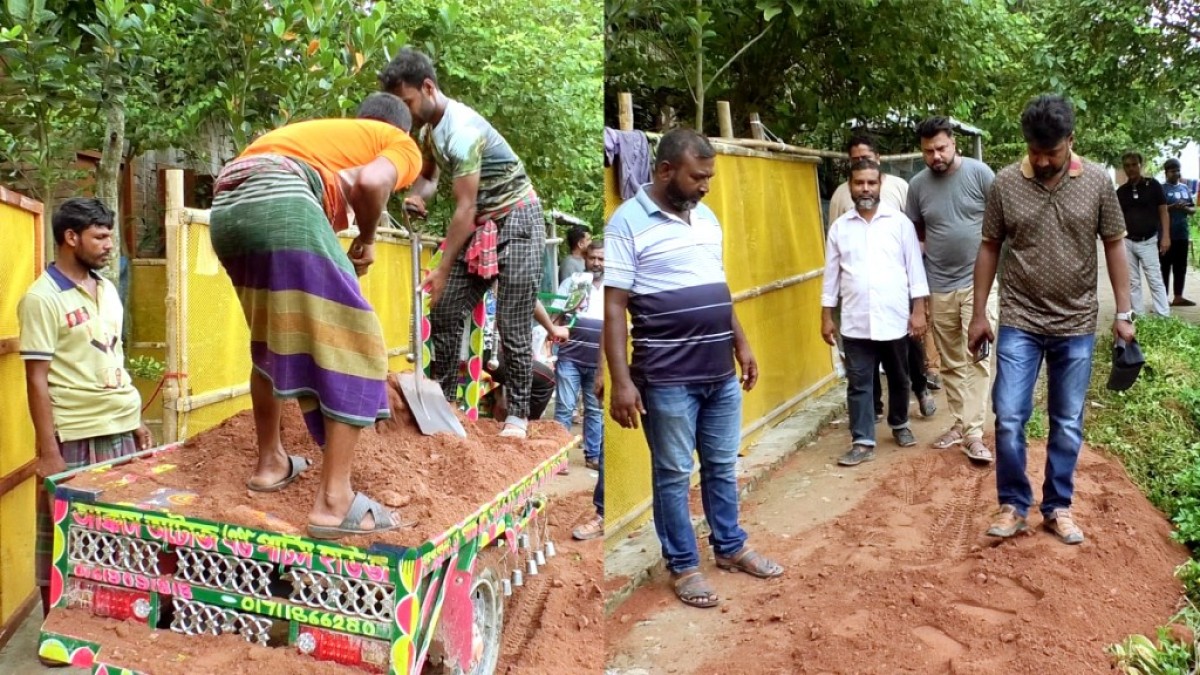 জনদূর্ভোগ লাঘবে নিজ অর্থায়নে রাস্তা মেরামত করলেন আতিকুর রহমান সবুজ