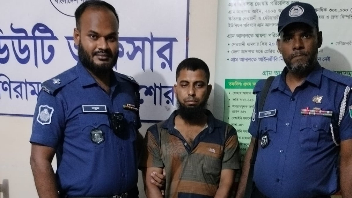 মনিরামপুর উপজেলাতে প্রতারণার অভিযোগে আদম ব্যবসায়ী গ্রেফতার। 