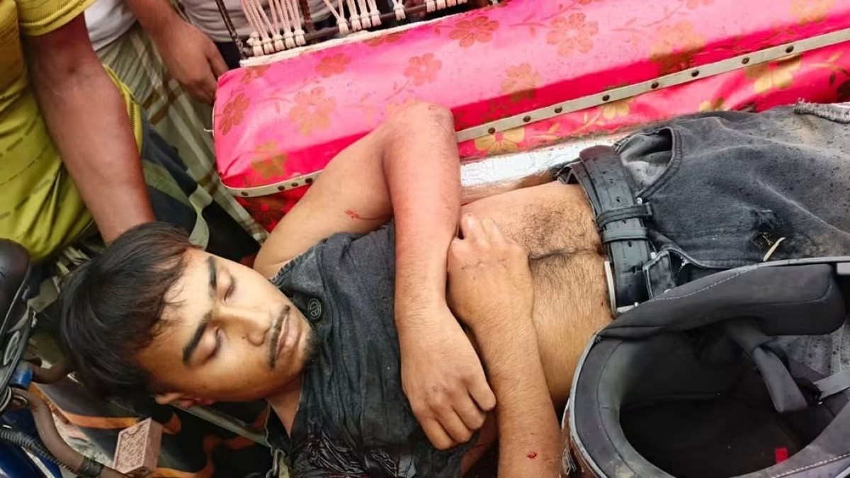 গোবিন্দগঞ্জে মর্মান্তিক সড়ক দুর্ঘটনা: গাছের সাথে ধাক্কা লেগে বাইক চালক নিহত