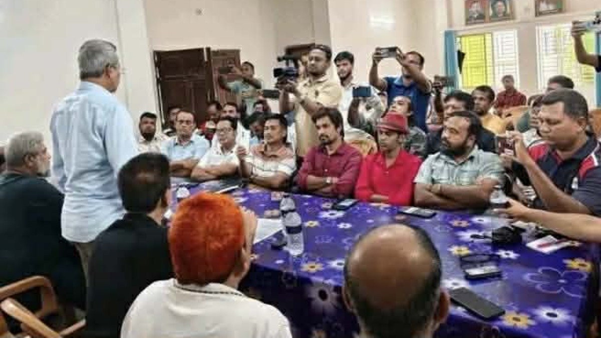 বাকেরগঞ্জ প্রেসক্লাবের মেয়াদ উর্ত্তীণ কমিটি বিলুপ্তি ঘোষণা।