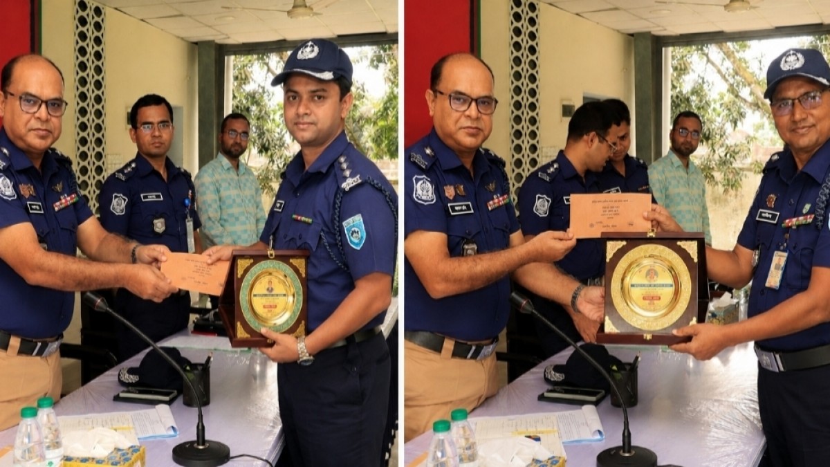 জুলাইয়ের পুলিশিং কার্যক্রমে কুড়িগ্রামে সেরার স্বীকৃতি পেল ভূরুঙ্গামারী থানা