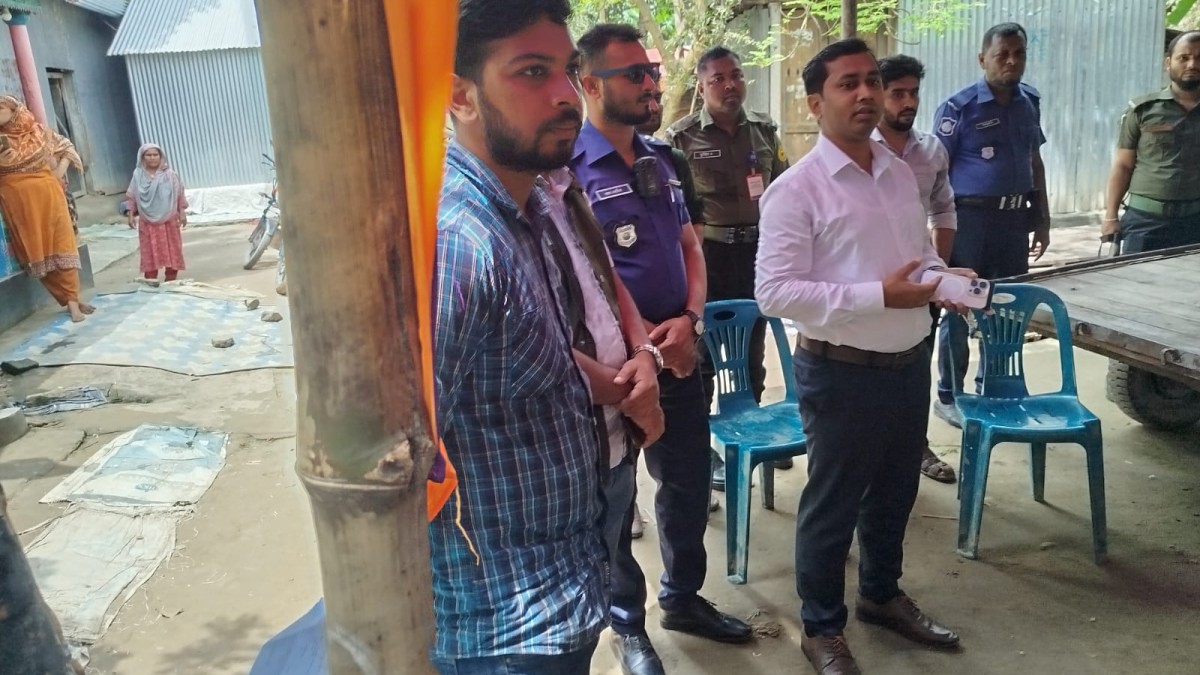 মনোহরদীতে বাল্যবিবাহ বন্ধ করলেন উপজেলা প্রশাসন,মুচলেকায় অঙ্গীকার