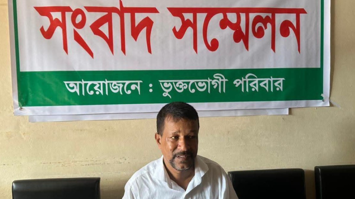 শ্রীপুরে সহকারী অধ্যাপকের বিরুদ্ধে ফেসবুকে অপপ্রচারের অভিযোগ, প্রতিবাদে সংবাদ সম্মেলন