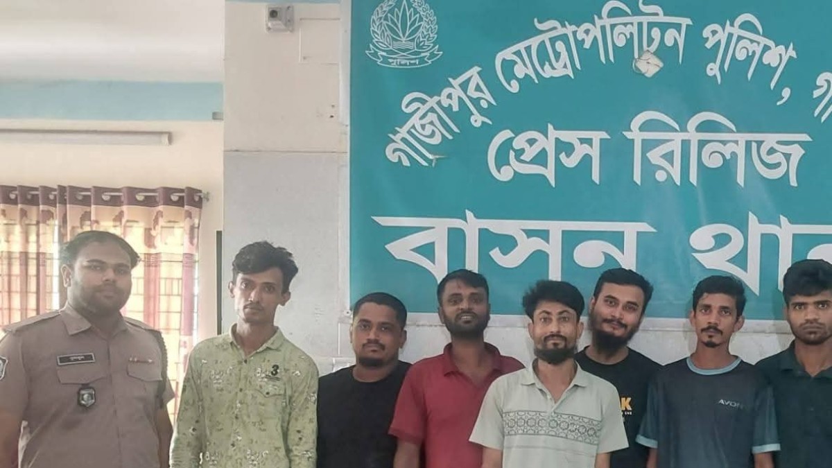 বাসন থানার বিশেষ অভিযানে ৯ আসামি গ্রেফতার, আদালতে প্রেরণ