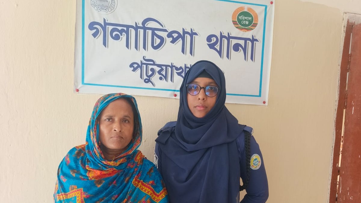 গলাচিপায় ২০ গ্রাম গাঁজাসহ নারী মাদক কারবারি গ্রেপ্তার।
