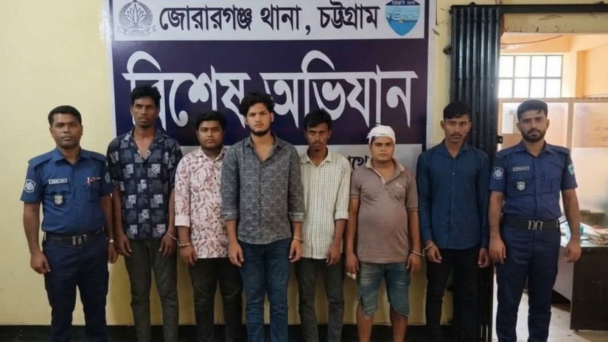 জোরারগঞ্জে মাদকবিরোধী অভিযানে ৬ আসামি গ্রেপ্তার, ৫ মাদকসেবীকে ৩ দিনের কারাদণ্ড