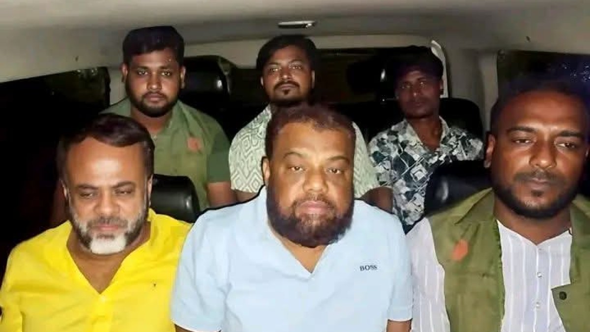কক্সবাজারে আত্মগোপনে, বগুড়ায় আনা হচ্ছে আটক জেলা স্বেচ্ছাসেবক লীগের সভাপতি ভিপি সাহীনকে