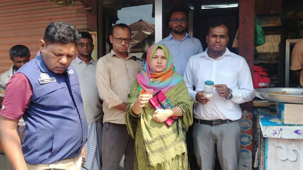 মোল্লার বাজারে যৌথ অভিযান: দুই প্রতিষ্ঠানকে ২৫ হাজার টাকা জরিমানা