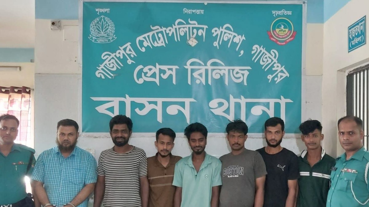 বাসন থানার বিশেষ অভিযানে যুবলীগ নেতা ও ওয়ারেন্টভুক্ত আসামিসহ ৭ জন গ্রেফতার