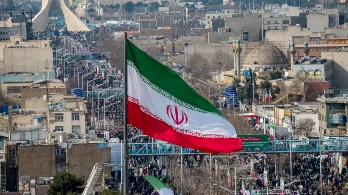 মার্কিন নাগরিকদের দ্রুত ইরান ত্যাগের নির্দেশ যুক্তরাষ্ট্রের