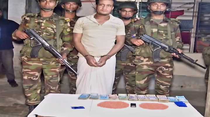 গাজীপুরের রাজেন্দ্রপুর আরপি গেট এলাকায় যৌথ বাহিনীর অভিযানে ইয়াবাসহ শীর্ষ মাদক কারবারি আটক
