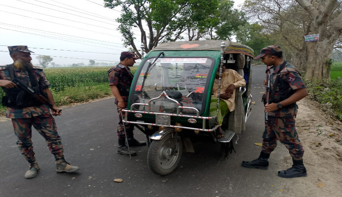 কুষ্টিয়া সীমান্তে জ্বালানি তেলের পাচার রোধে কঠোর নজরদারিতে বিজিবি