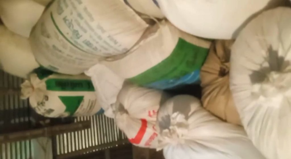 সুন্দরগঞ্জে ৪ হাজার কেজি ভিজিএফের চাল মজুত থানায় মামলা